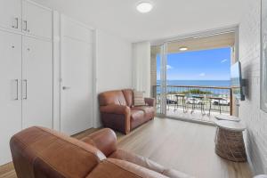 Shemara 7 - Ocean Views on the Alex Bluff