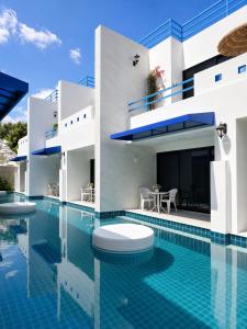 Monalisa Blue haven pool hotel