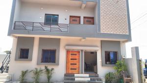 Divyesh Guest House