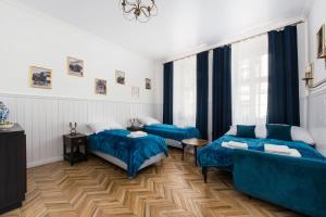 VINTAGE STATiON APARTMENT