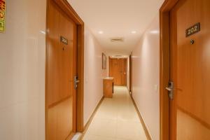 FabHotel Ramhan - Nr Patel Nagar Metro