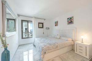 Enjoy Puerto Banus Next To Beach