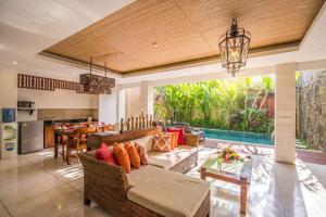 Kamajaya Villas