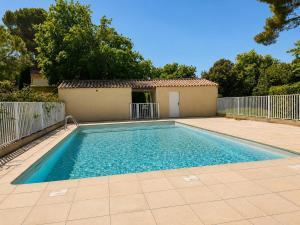 Petit cocon proche mer avec piscine et jardin