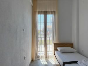 Princessa Apartments by Tsopozidis