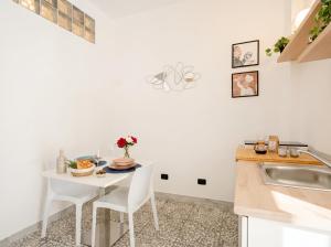 AuGuStea - Studio Home