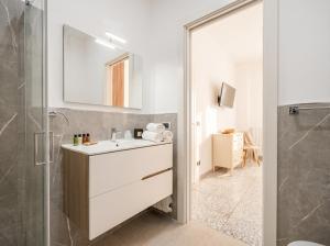 AuGuStea - Studio Home