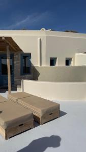Akrorama private villas and suites