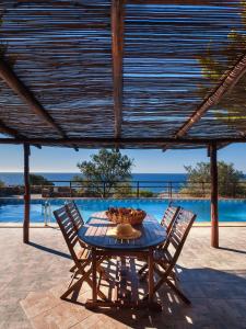 Villa Kimothoe with Private Pool, only 20 min to Elafonissi Beach