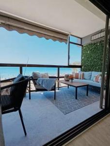 apartamento con 2 dormitorio primera linea