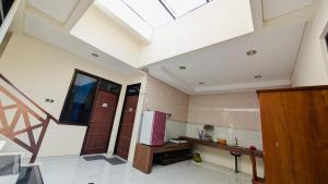 Surabaya Homey Siwalankerto Syariah