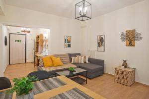 The Salty Stay 1BR Apartment