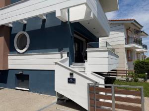 Azur Mare Luxury Villas