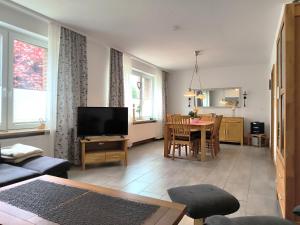 Frey - Ferienhaus über zwei Etagen mit Terrasse