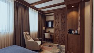 Grey Family Hotel