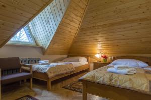 Twin Room - Attic room in Pensjonat Adria