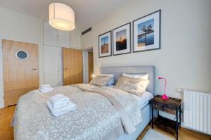 Premium Penthouse E51 3 bedrooms and 2 bathrooms 103qm PARKING FREE