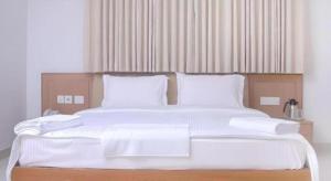 Sybaritic Suites