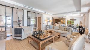 VACATION MARBELLA I Villa White Orchid, Palatial Villa, Private Heated Pool, Prime Golf Valley Location, Minutes from Puerto Banus, Luxury Interiors, Outdoor Fire Pit Lounge