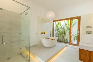 Elegant 1BR Private Pool Villa in Heart of Canggu