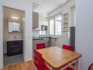 Xenia Milan - Studio apartment in Via Monreale 14