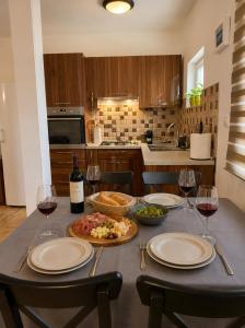 Apartment Near Zadar Airport & City