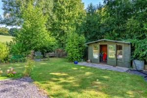 Finest Retreats - Marsh Cottage