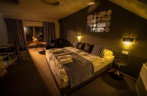 Grand Danube Hotel