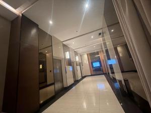 1 BR Corner Unit At Centrio Tower