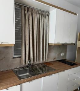 Apartments Lama