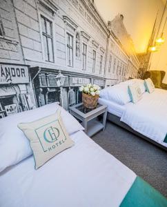 Grand Danube Hotel