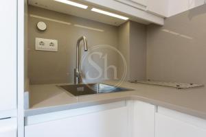 Cozy apartment with terrace & views Sagrada Familia