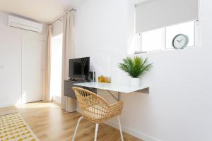 Cozy apartment with terrace & views Sagrada Familia