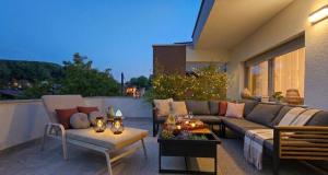 Penthouse Sanchi-Bossa Residence Zagreb with parking