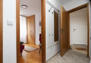 Central Apartment with terrace