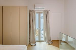 Sarakina Urban Grace in Stone by 8essentially