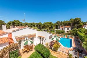 Villa Tamyan by Villa Plus