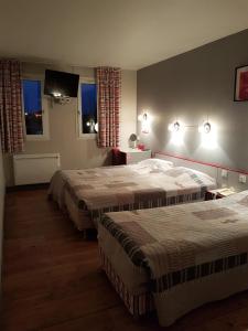 Hotels La Grange de Marie : Chambre Triple Standard