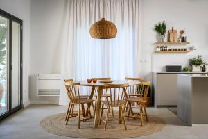 Mediterranean House Amada