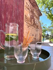 Maison Majorine - le Jardin - Piscine & Charme près dAvignon