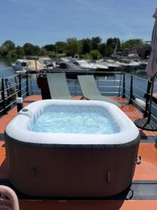 Floating Experience Black Pearl, Lago Maggiore