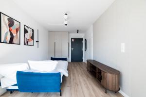 Lasek Marceliński 12th Floor Studio by BookingHost