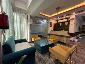 Hotel O sky rise inn