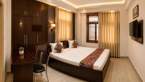 Buddha Hotel By CN-Near Patliputra Railway Station