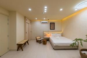 ELHotel
