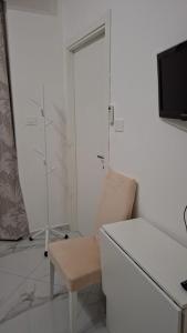 Skizzo residence