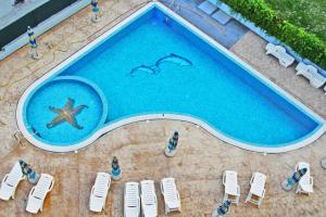 Penthouse with sea view in Crystal Beach