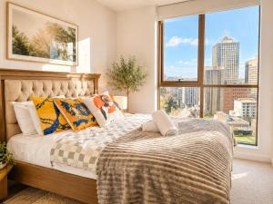 시드니 Designer CBD Stay with Balcony & City Views 싱글룸 스위트룸