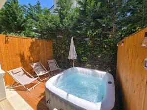 Sea La Vie Apartment