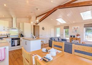 Hazelhurst Lodges
